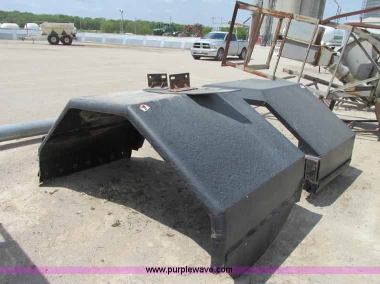 image for item B2934 (2) Case fertilizer truck fenders