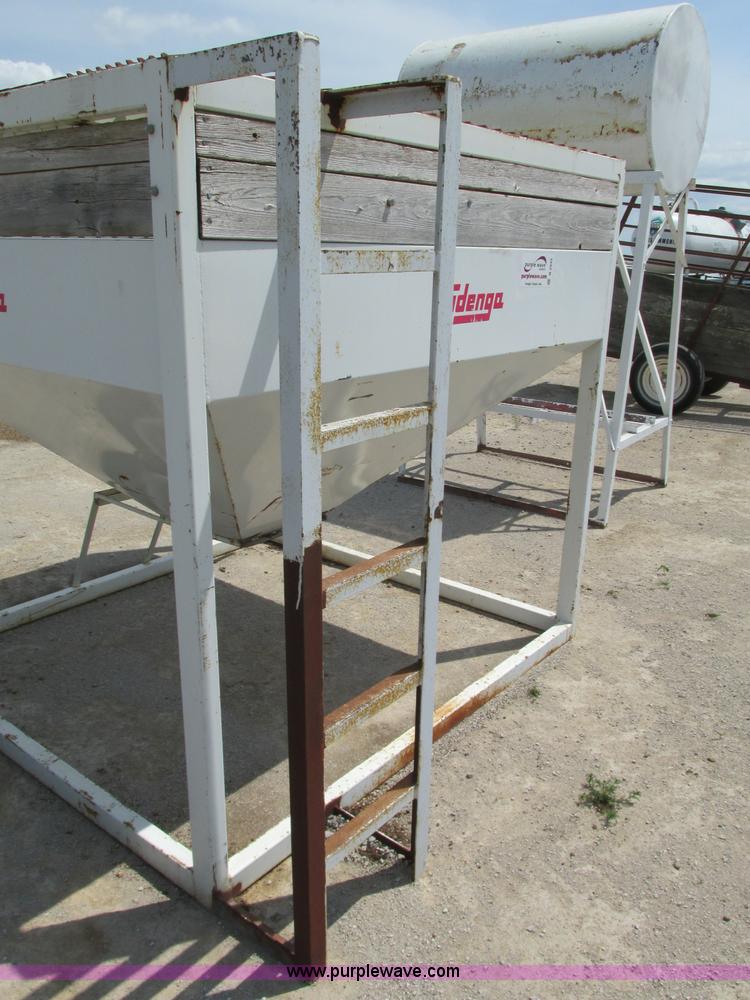 image for item B2935 Sudega bulk seed hopper