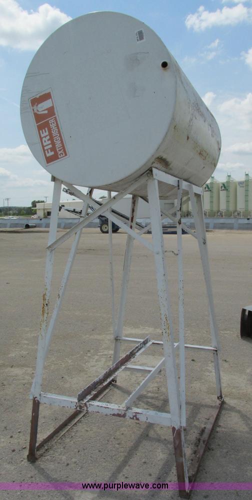 image for item B2937 Gravity bulk fuel tank