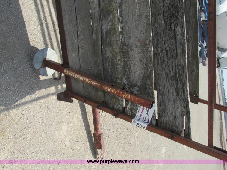 image for item B2938 Cattle chute ramp