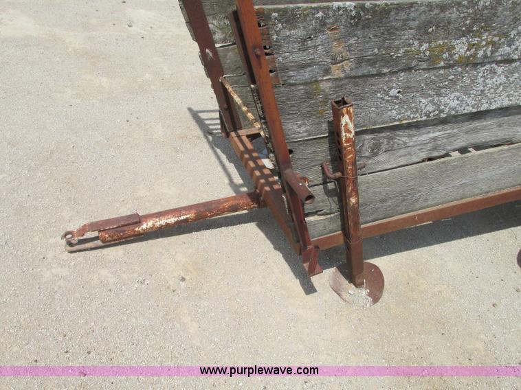 image for item B2938 Cattle chute ramp