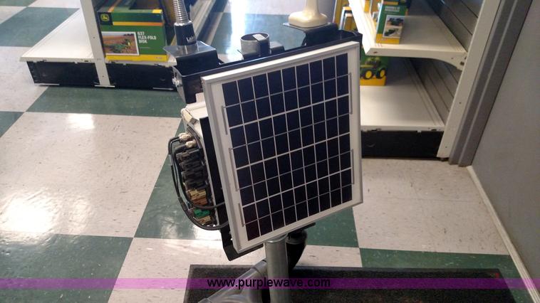 image for item D1488 John Deere field connect moisture sensing probe and solar powered cell