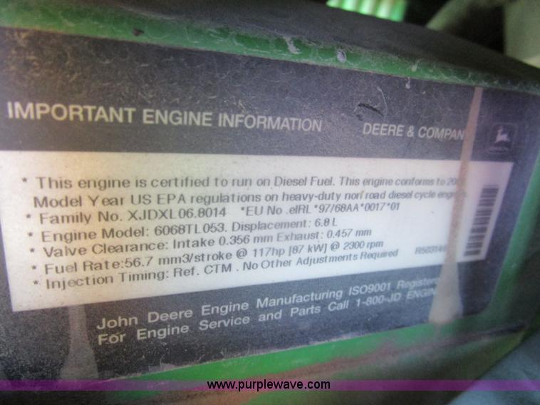 image for item D2426 2000 John Deere 6605 tractor