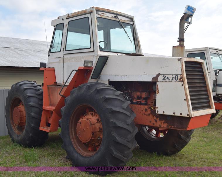 image for item E6354 1976 Case 2470 4WD tractor