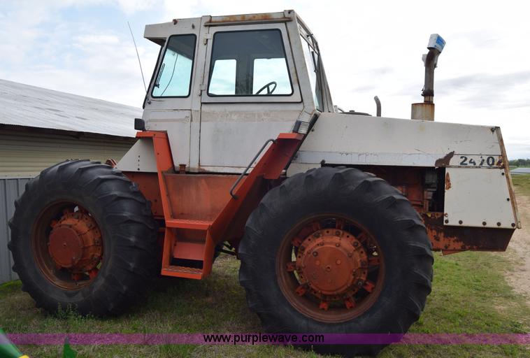 image for item E6354 1976 Case 2470 4WD tractor
