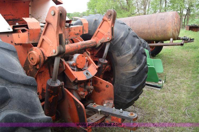 image for item E6354 1976 Case 2470 4WD tractor