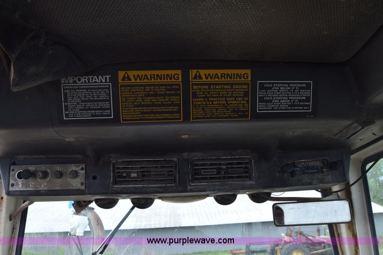 image for item E6354 1976 Case 2470 4WD tractor