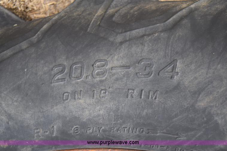 image for item E6354 1976 Case 2470 4WD tractor