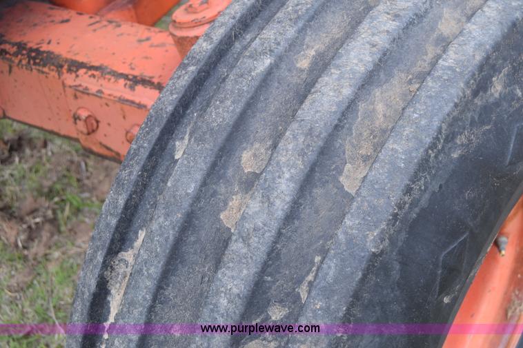 image for item E6355 Case 1570 tractor