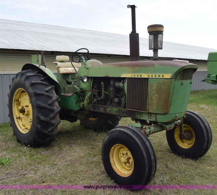 image for item E6356 1968 John Deere 4020 tractor