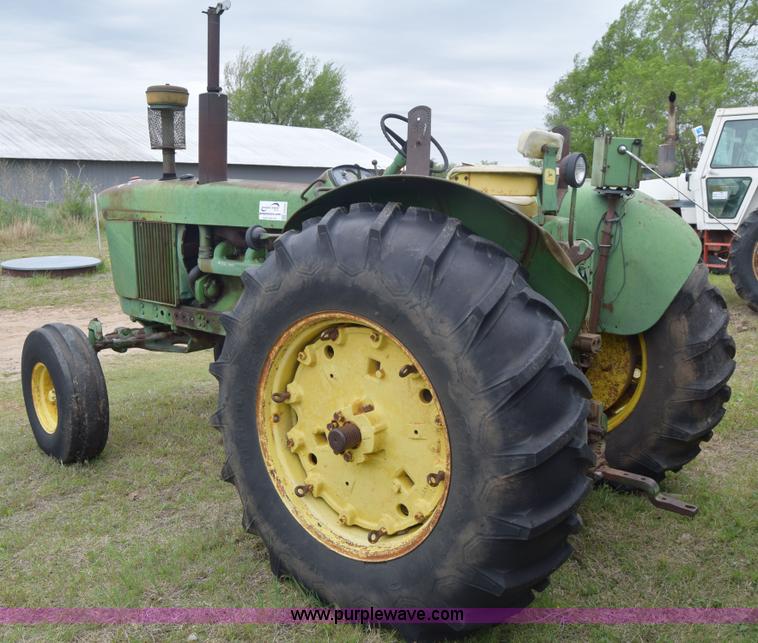 image for item E6356 1968 John Deere 4020 tractor