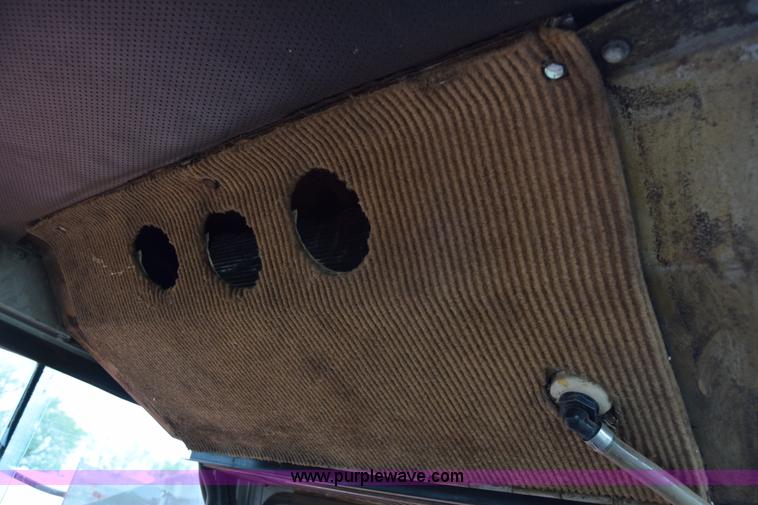 image for item E6358 Massey-Ferguson 860 combine