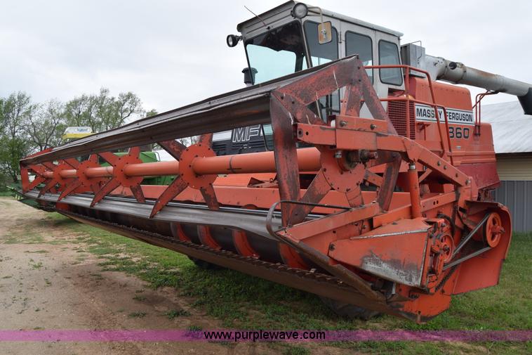 image for item E6358 Massey-Ferguson 860 combine