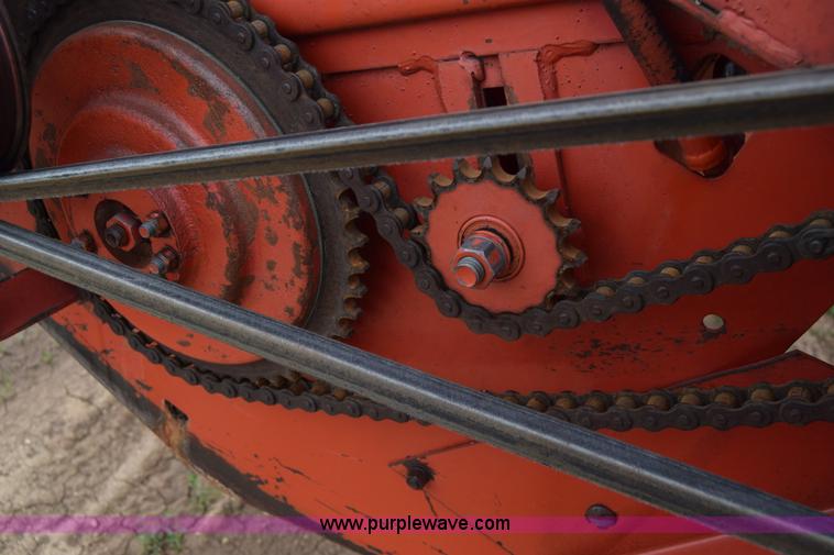 image for item E6358 Massey-Ferguson 860 combine