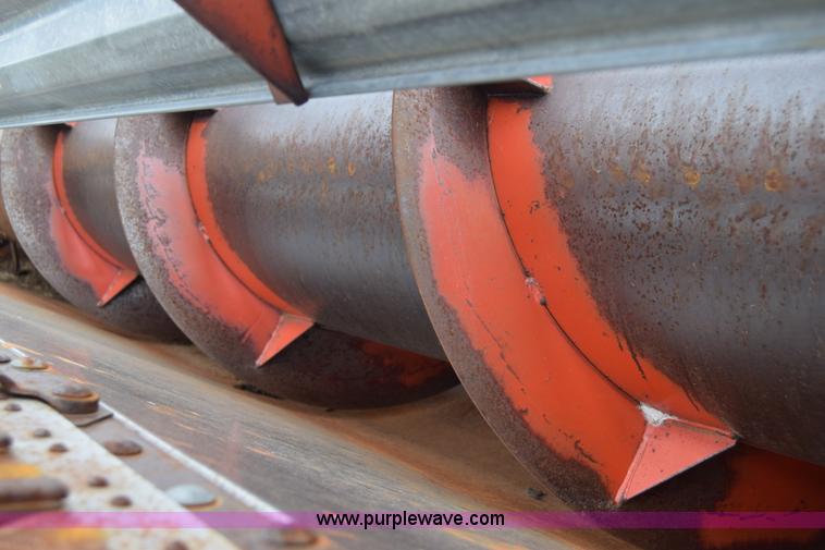 image for item E6358 Massey-Ferguson 860 combine