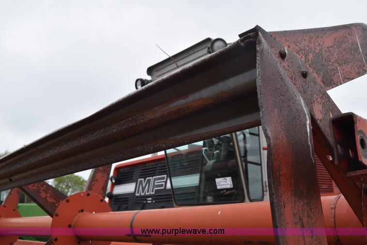 image for item E6358 Massey-Ferguson 860 combine