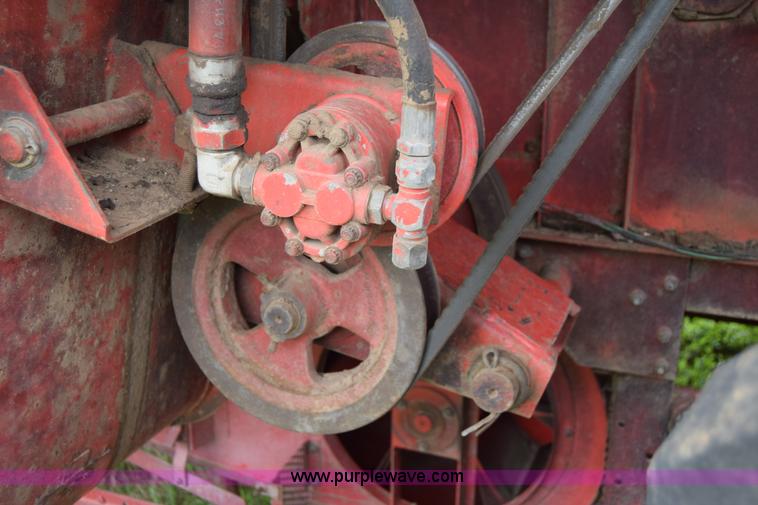 image for item E6358 Massey-Ferguson 860 combine