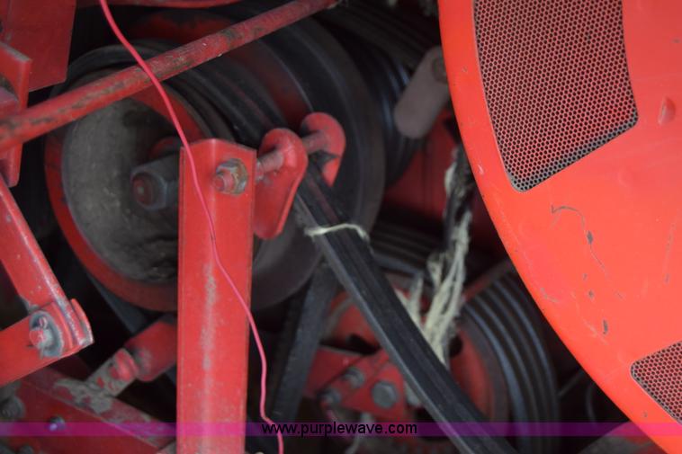 image for item E6358 Massey-Ferguson 860 combine