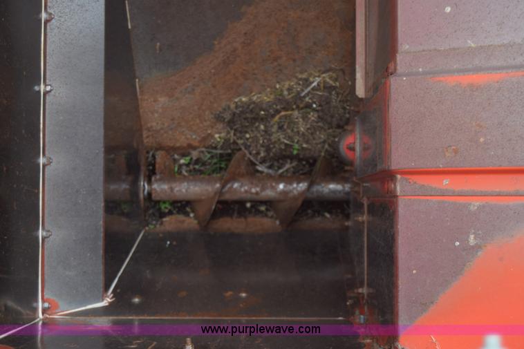 image for item E6358 Massey-Ferguson 860 combine