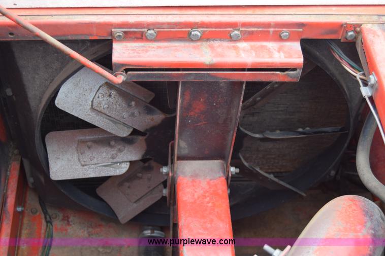 image for item E6358 Massey-Ferguson 860 combine