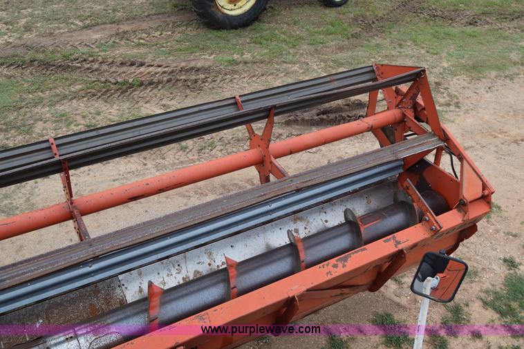 image for item E6358 Massey-Ferguson 860 combine