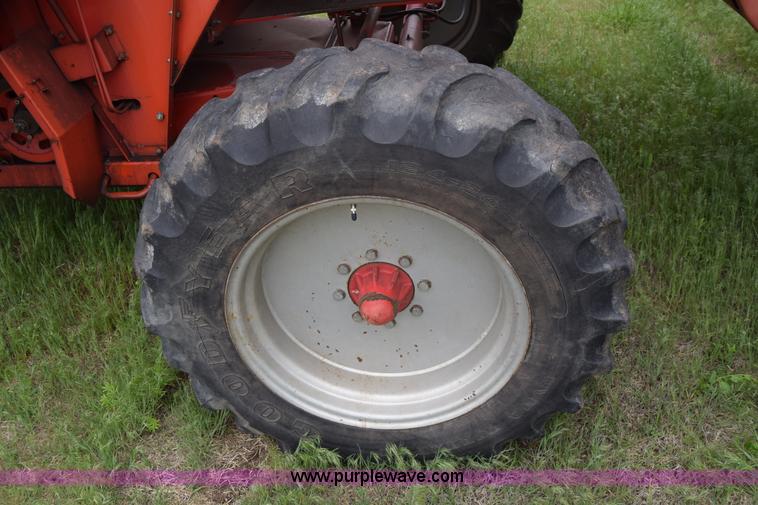 image for item E6358 Massey-Ferguson 860 combine