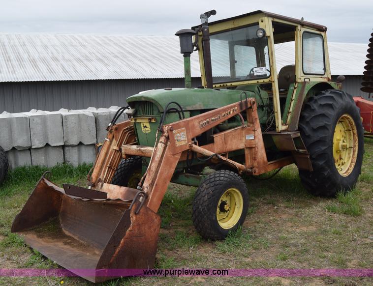 image for item E6359 John Deere 4010 tractor