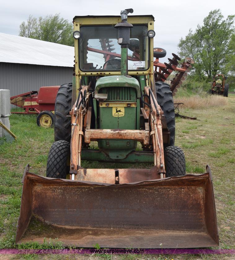 image for item E6359 John Deere 4010 tractor