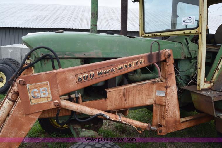 image for item E6359 John Deere 4010 tractor