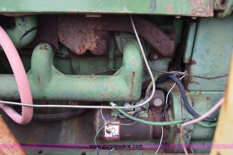 image for item E6359 John Deere 4010 tractor