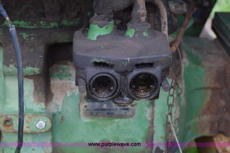 image for item E6359 John Deere 4010 tractor