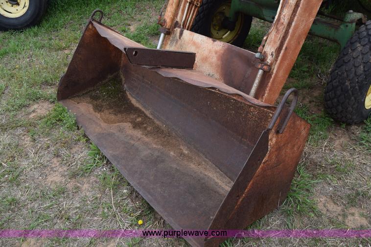 image for item E6359 John Deere 4010 tractor