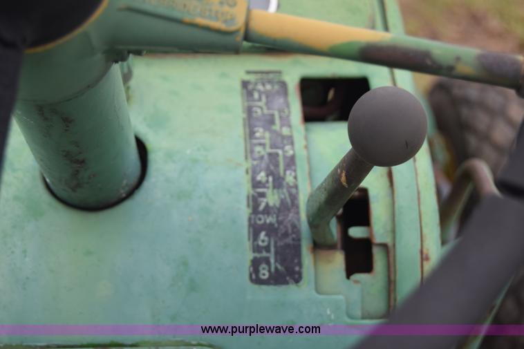 image for item E6360 John Deere 4010 tractor