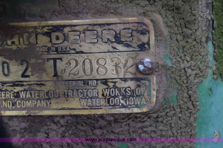 image for item E6360 John Deere 4010 tractor