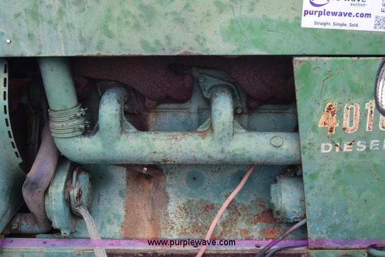 image for item E6360 John Deere 4010 tractor