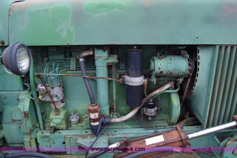 image for item E6360 John Deere 4010 tractor