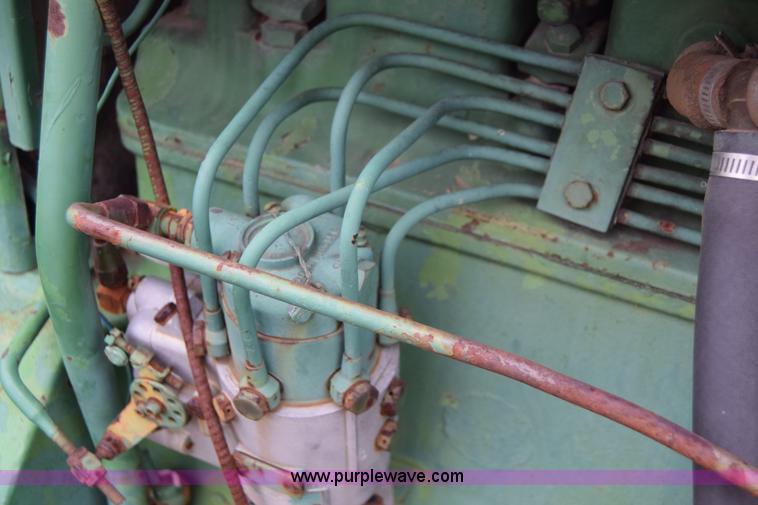 image for item E6360 John Deere 4010 tractor