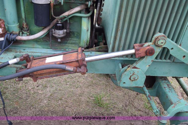 image for item E6360 John Deere 4010 tractor