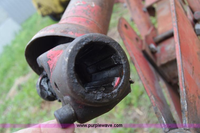 image for item E6361 New Holland 271 small square baler