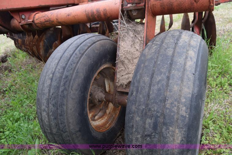 image for item E6362 Bush Hog 25' disk