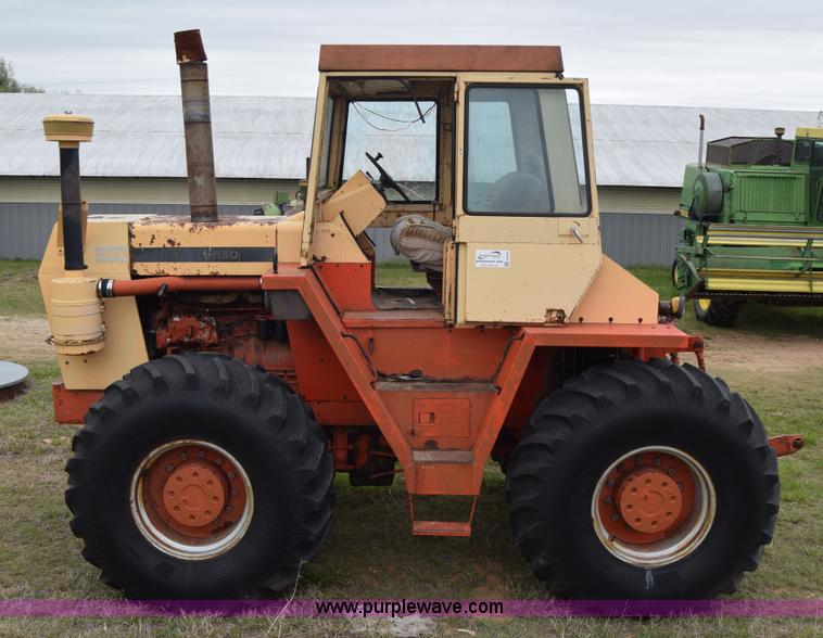 image for item E6363 Case 1470 4WD tractor