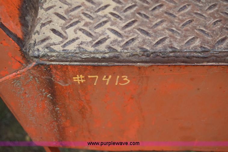 image for item E6363 Case 1470 4WD tractor