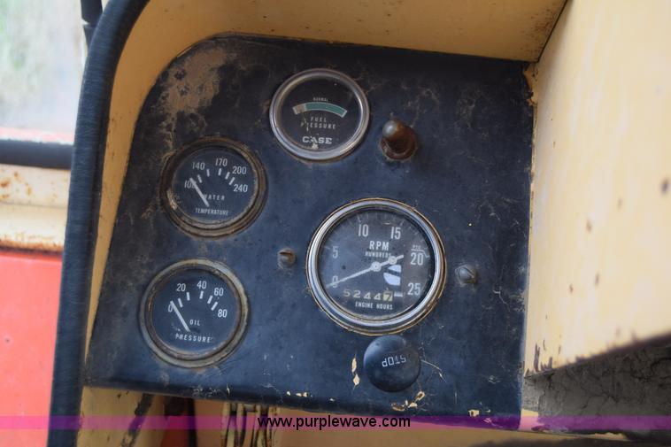 image for item E6363 Case 1470 4WD tractor