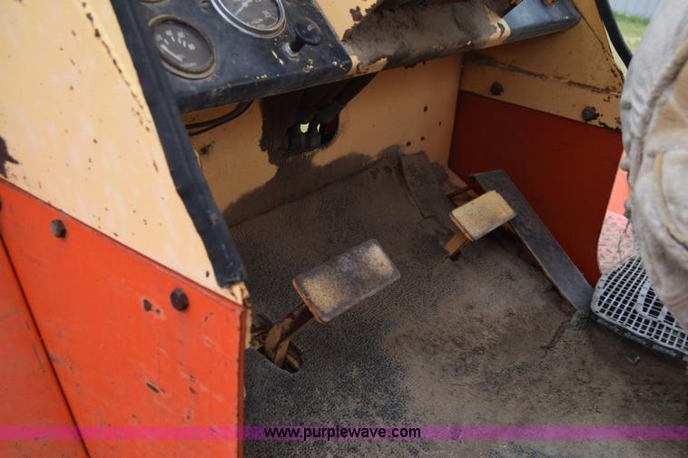 image for item E6363 Case 1470 4WD tractor