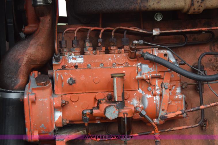 image for item E6363 Case 1470 4WD tractor