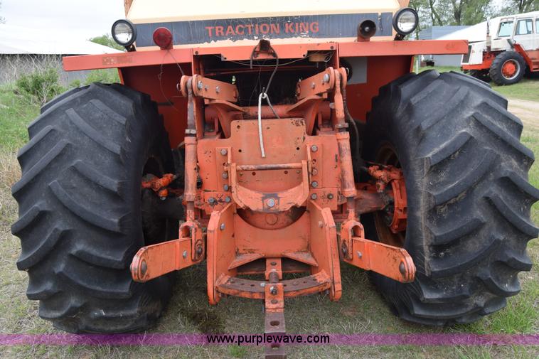 image for item E6363 Case 1470 4WD tractor