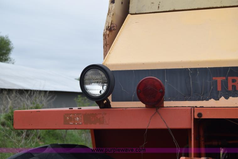 image for item E6363 Case 1470 4WD tractor