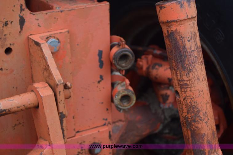 image for item E6363 Case 1470 4WD tractor