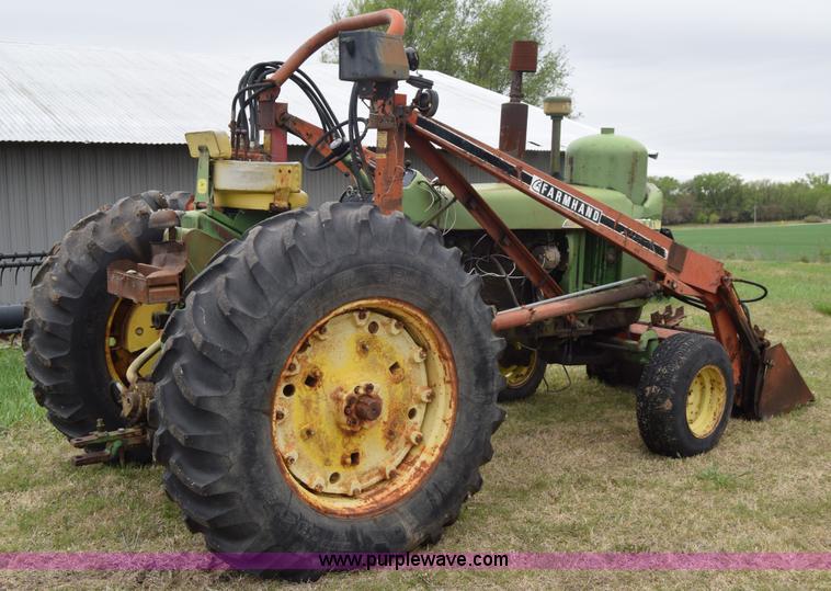 image for item E6364 John Deere 4020 tractor
