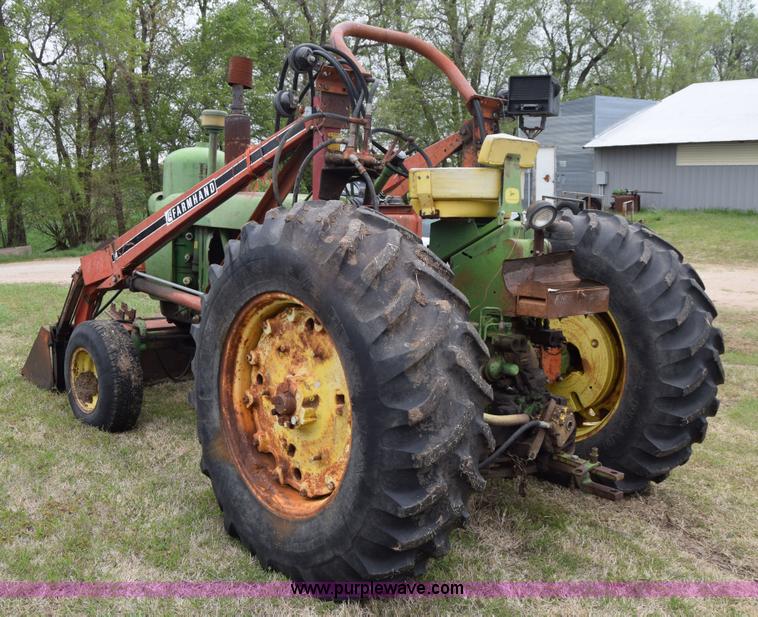 image for item E6364 John Deere 4020 tractor